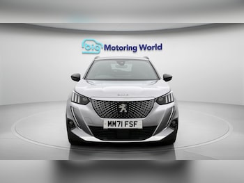 Used Peugeot E-2008 2021 for sale - 79055901: Photo