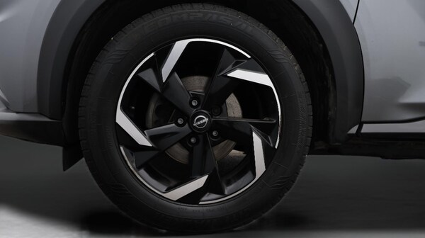 Used Nissan Juke 2023 for sale - 75363010: Photo 19