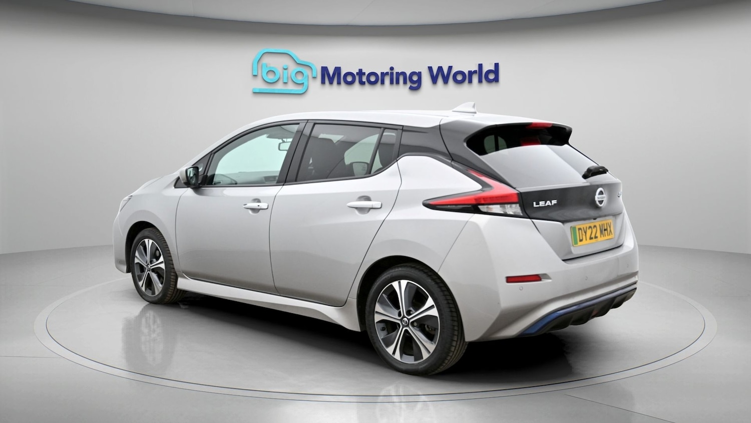 Used Nissan Leaf 2022 for sale - 78038067: Photo 5