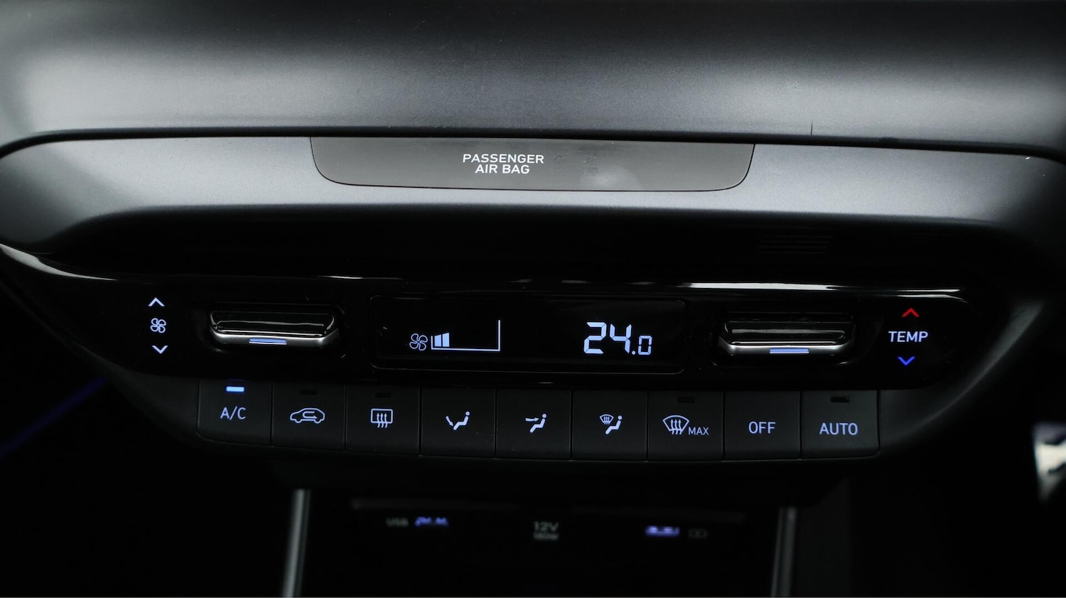 Used Hyundai BAYON 2024 for sale - 76108502: Photo 17