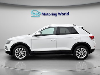 Used Volkswagen T-Roc 2023 for sale - 79554385: Photo