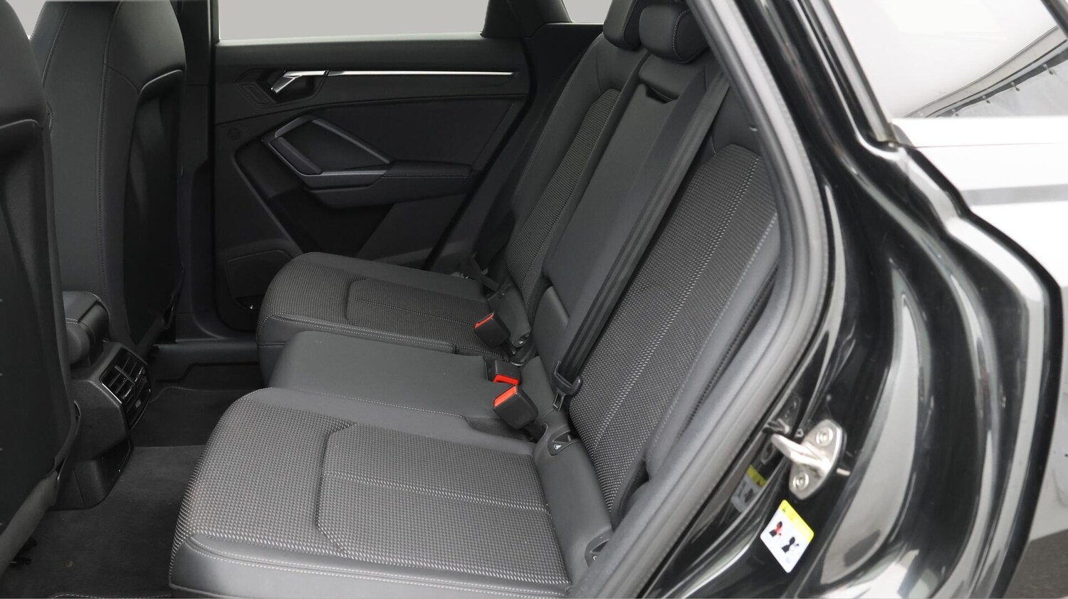 Used Audi Q3 2023 for sale - 76608110: Photo 17