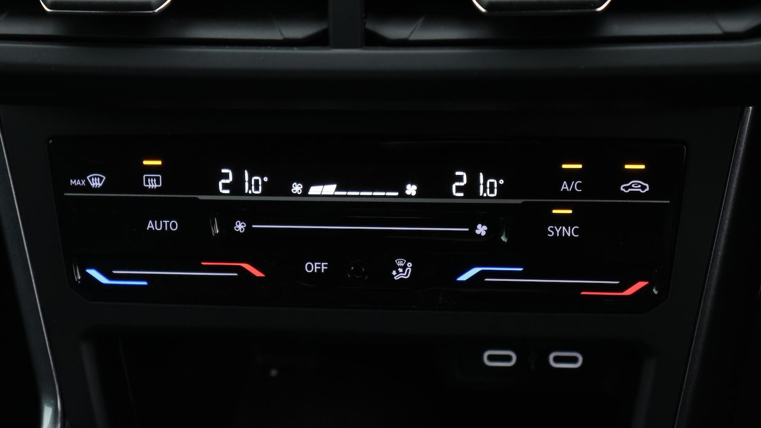 Used Volkswagen Polo 2023 for sale - 76214387: Photo 13