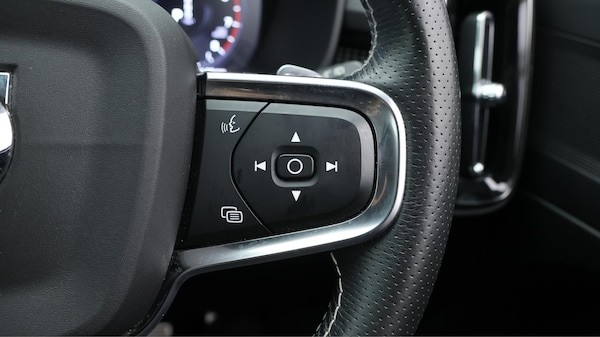 Used Volvo XC40 2020 for sale - 75839113: Photo 25