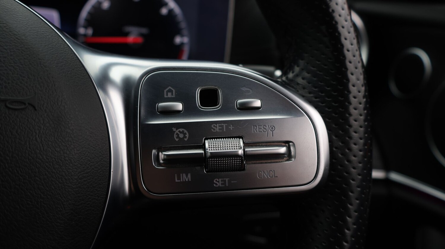 Used Mercedes-Benz E Class 2020 for sale - 77579481: Photo 25