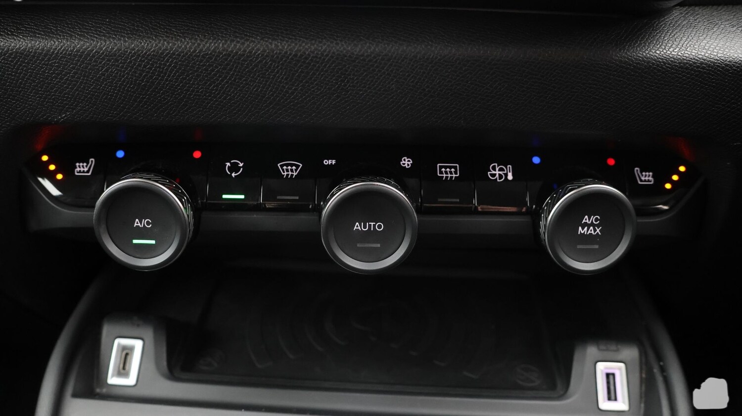 Used Citroen C4 2023 for sale - 77506578: Photo 12