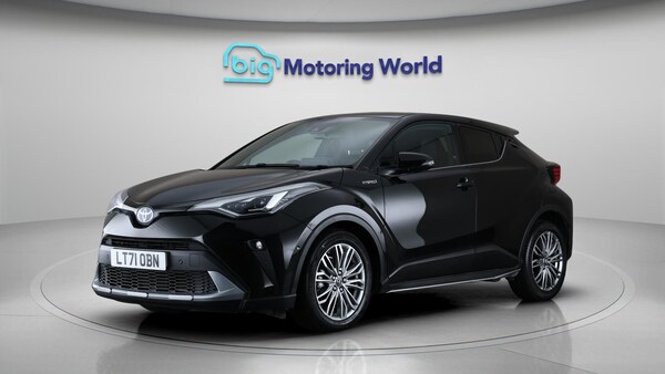 Used Toyota C-HR 2021 for sale - 75531667: Photo 4