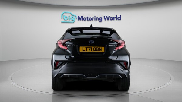 Used Toyota C-HR 2021 for sale - 75531667: Photo 7