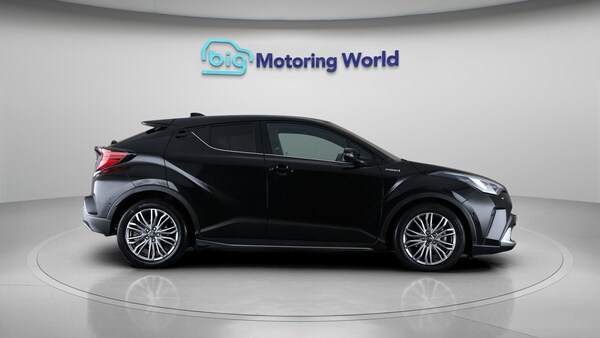 Used Toyota C-HR 2021 for sale - 75531667: Photo 9