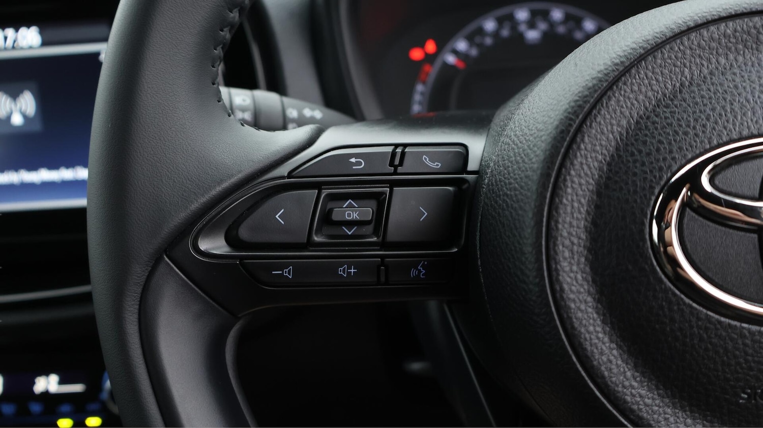 Used Toyota Aygo X 2023 for sale - 76485160: Photo 25