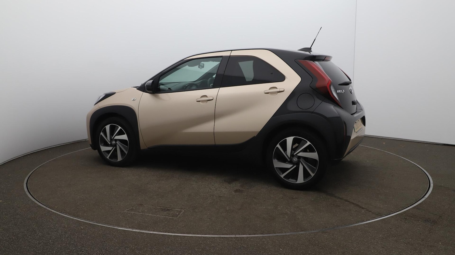 Used Toyota Aygo X 2023 for sale - 76485160: Photo 47