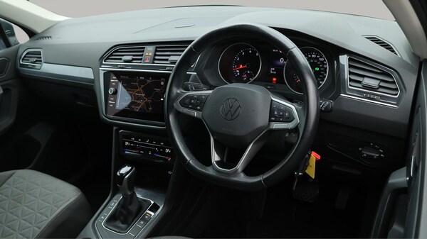 Used Volkswagen Tiguan 2022 for sale - 76108895: Photo 10