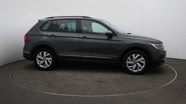 Used Volkswagen Tiguan 2022 for sale - 76108895: Photo 49