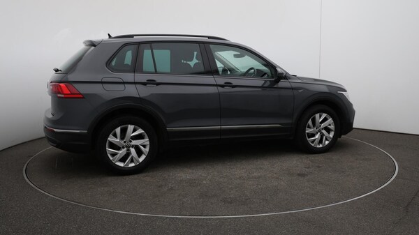 Used Volkswagen Tiguan 2022 for sale - 76108895: Photo 52