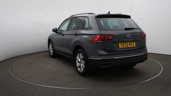 Used Volkswagen Tiguan 2022 for sale - 76108895: Photo 62