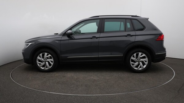 Used Volkswagen Tiguan 2022 for sale - 76108895: Photo 65