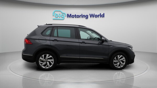 Used Volkswagen Tiguan 2022 for sale - 76108895: Photo 9