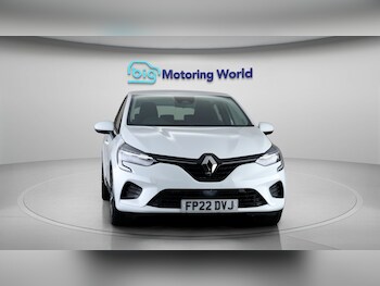 Used Renault Clio 2022 for sale - 79246891: Photo