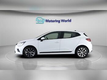 Used Renault Clio 2022 for sale - 79246891: Photo