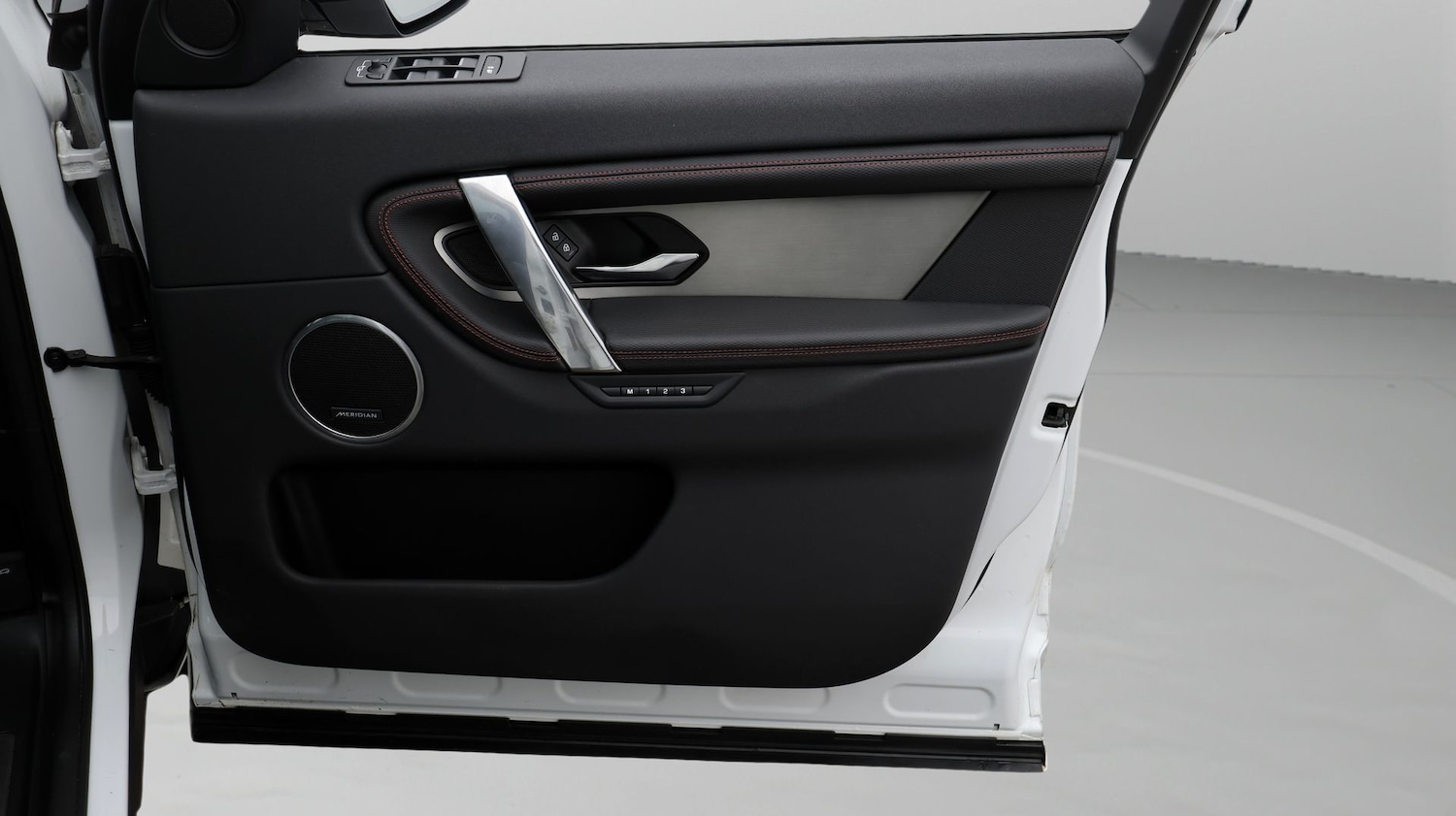 Used Land Rover Discovery Sport 2022 for sale - 77516631: Photo 15