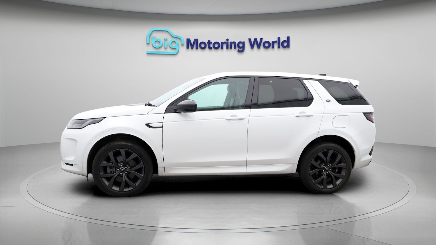 Used Land Rover Discovery Sport 2022 for sale - 77516631: Photo 4