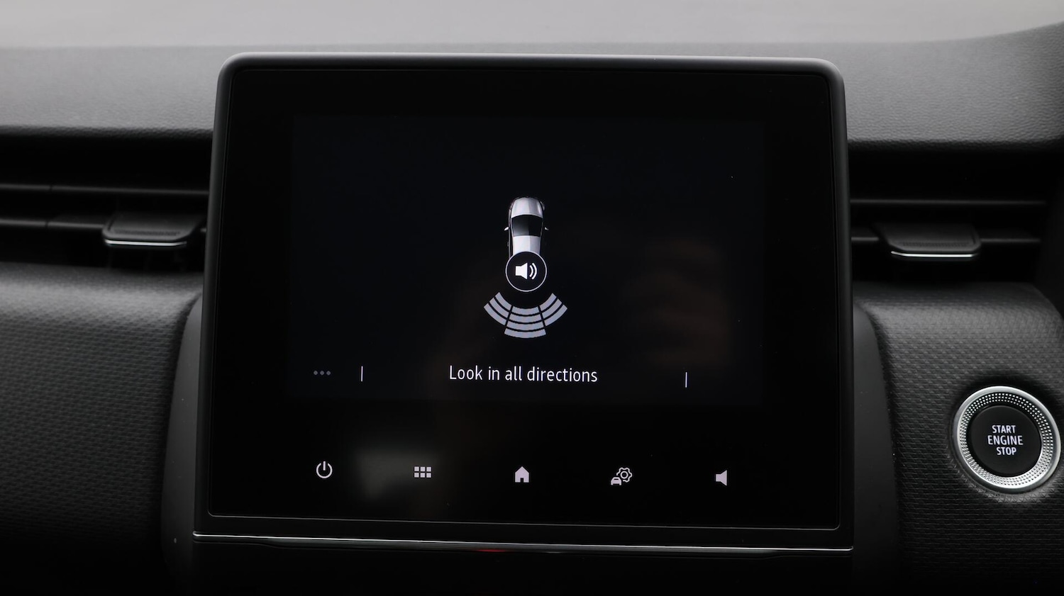 Used Renault Clio 2022 for sale - 76735161: Photo 26