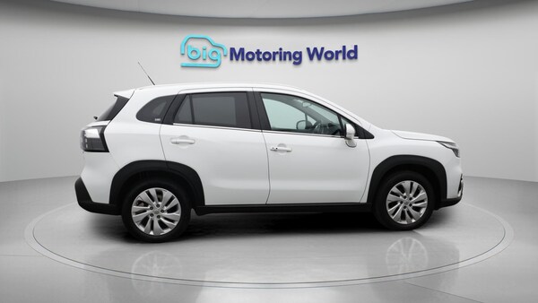 Used Suzuki SX4 S-Cross 2023 for sale - 75634973: Photo 9