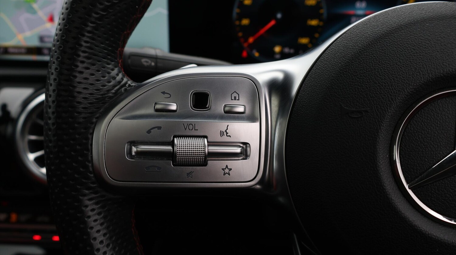 Used Mercedes-Benz CLA 2020 for sale - 76613091: Photo 28