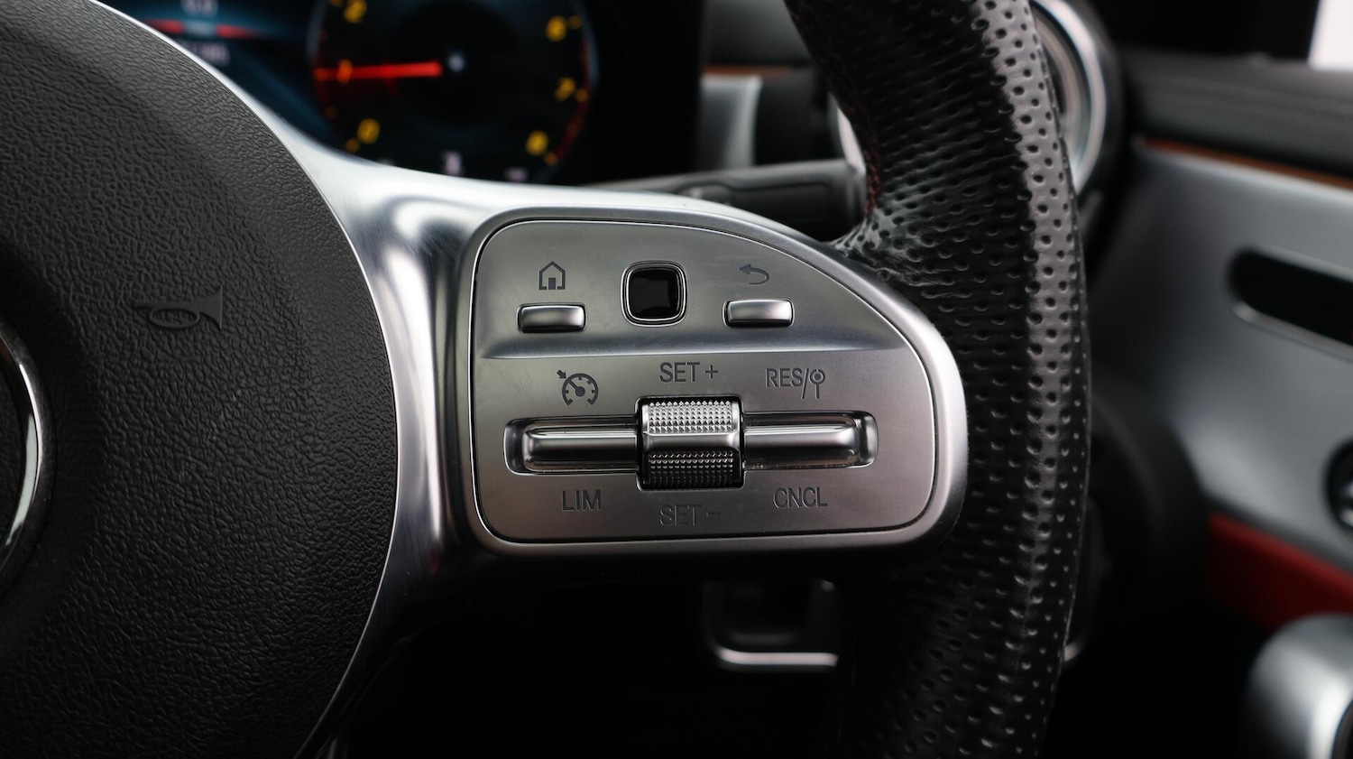 Used Mercedes-Benz CLA 2020 for sale - 76613091: Photo 29