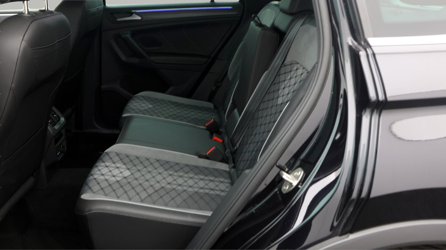 Used Volkswagen Tiguan for sale - 77207297: Photo 16