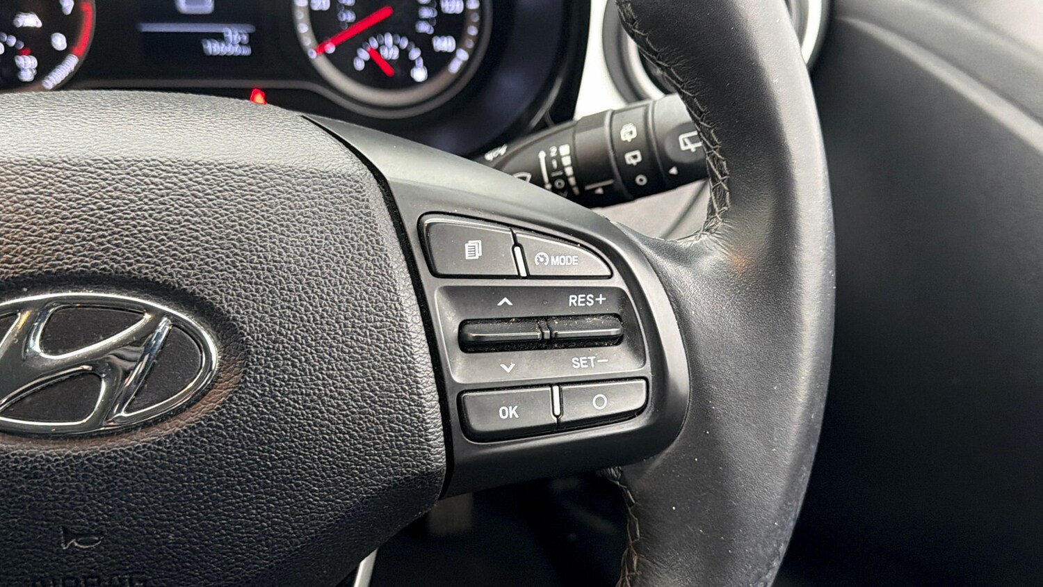 Used Hyundai i10 2023 for sale - 78075175: Photo 23