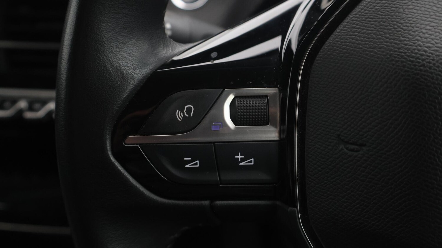 Used Peugeot 208 2021 for sale - 76247244: Photo 23