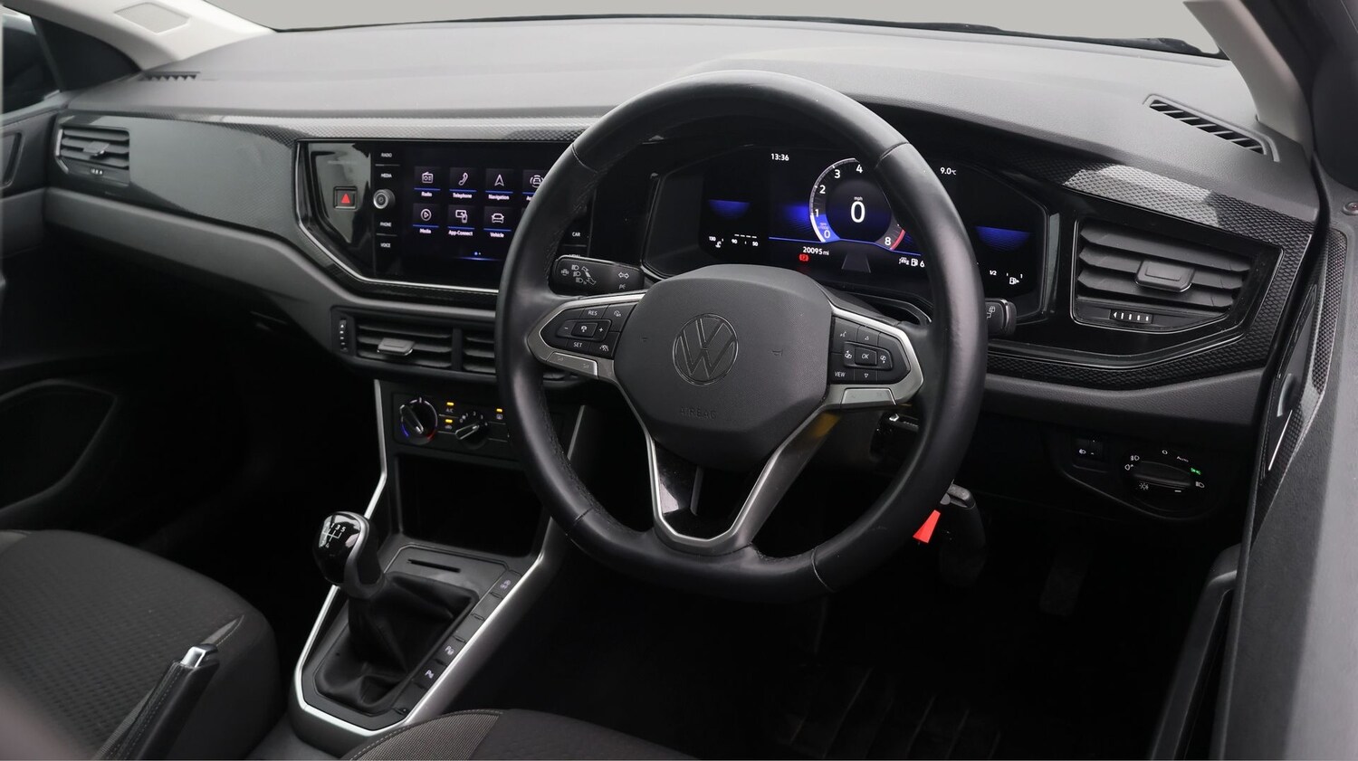 Used Volkswagen Taigo 2023 for sale - 77528080: Photo 9