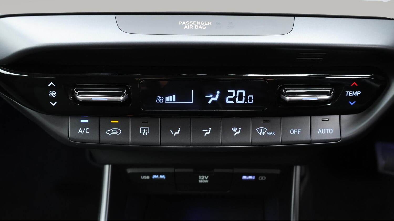 Used Hyundai i20 2023 for sale - 76084891: Photo 13