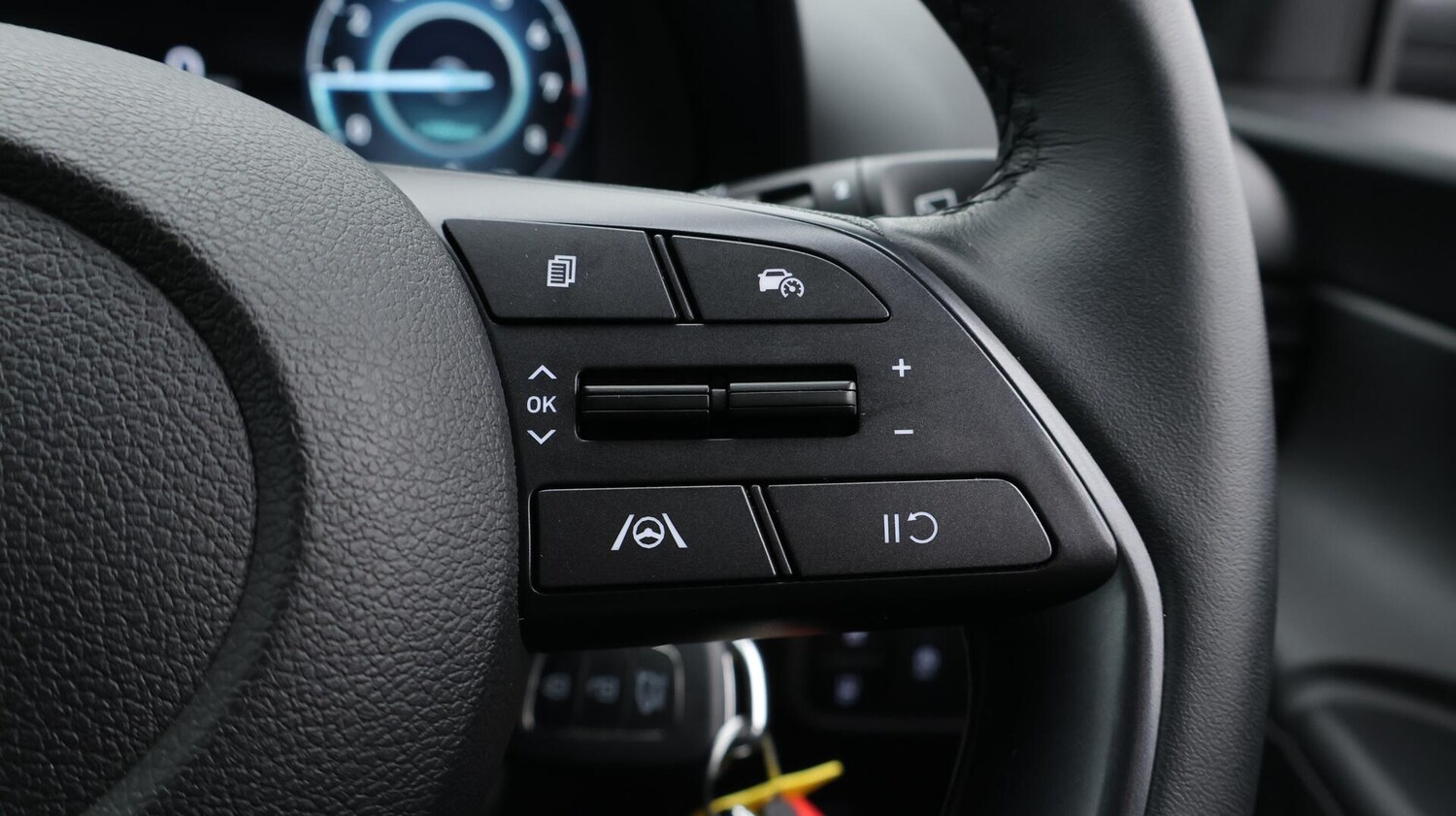 Used Hyundai i20 2023 for sale - 76084891: Photo 26