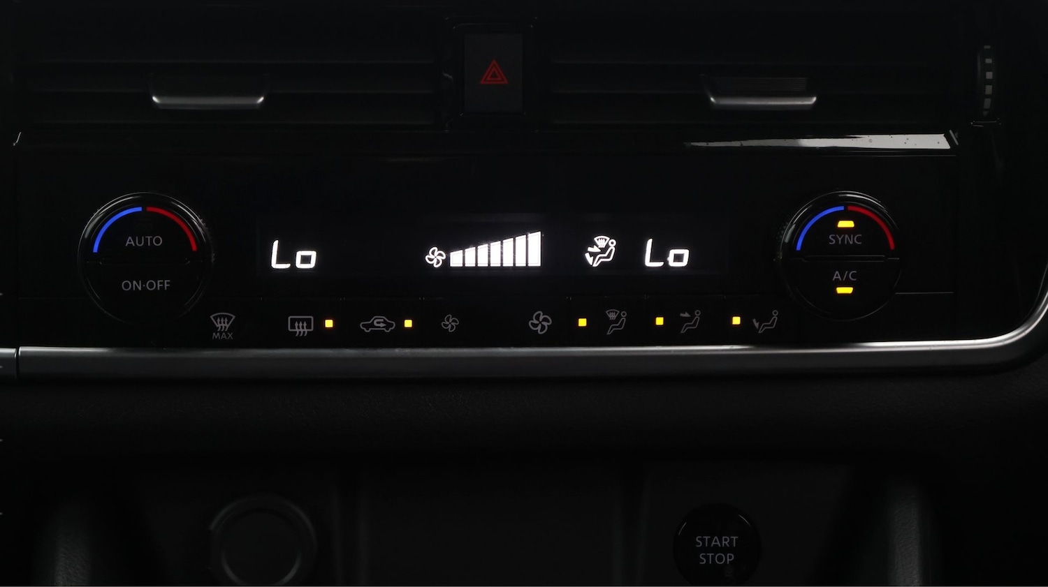 Used Nissan Qashqai for sale - 77538712: Photo 12