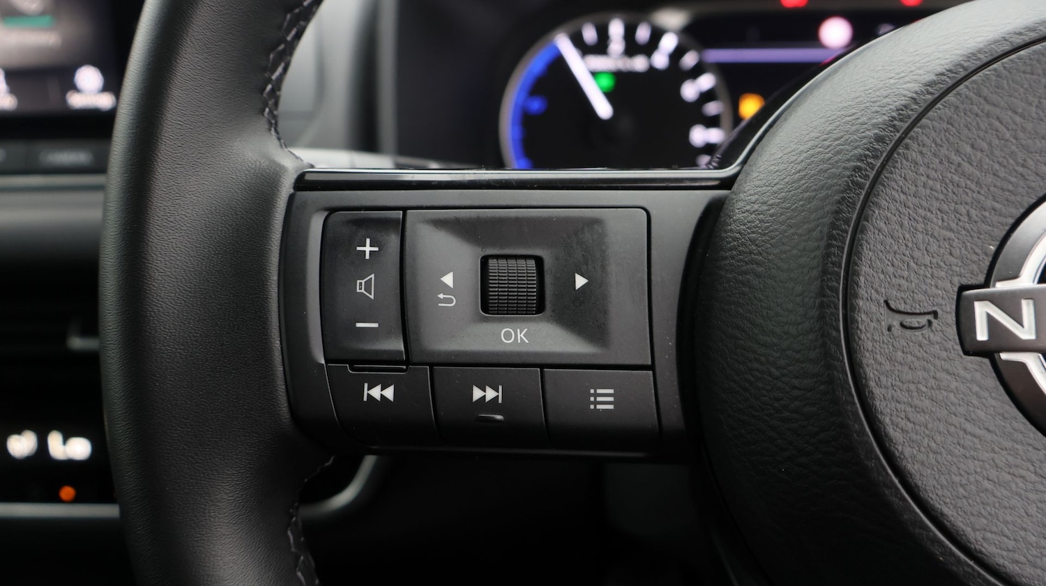 Used Nissan Qashqai for sale - 77538712: Photo 23