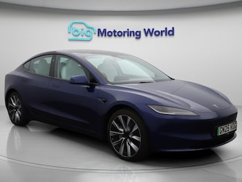 Tesla - Model 3