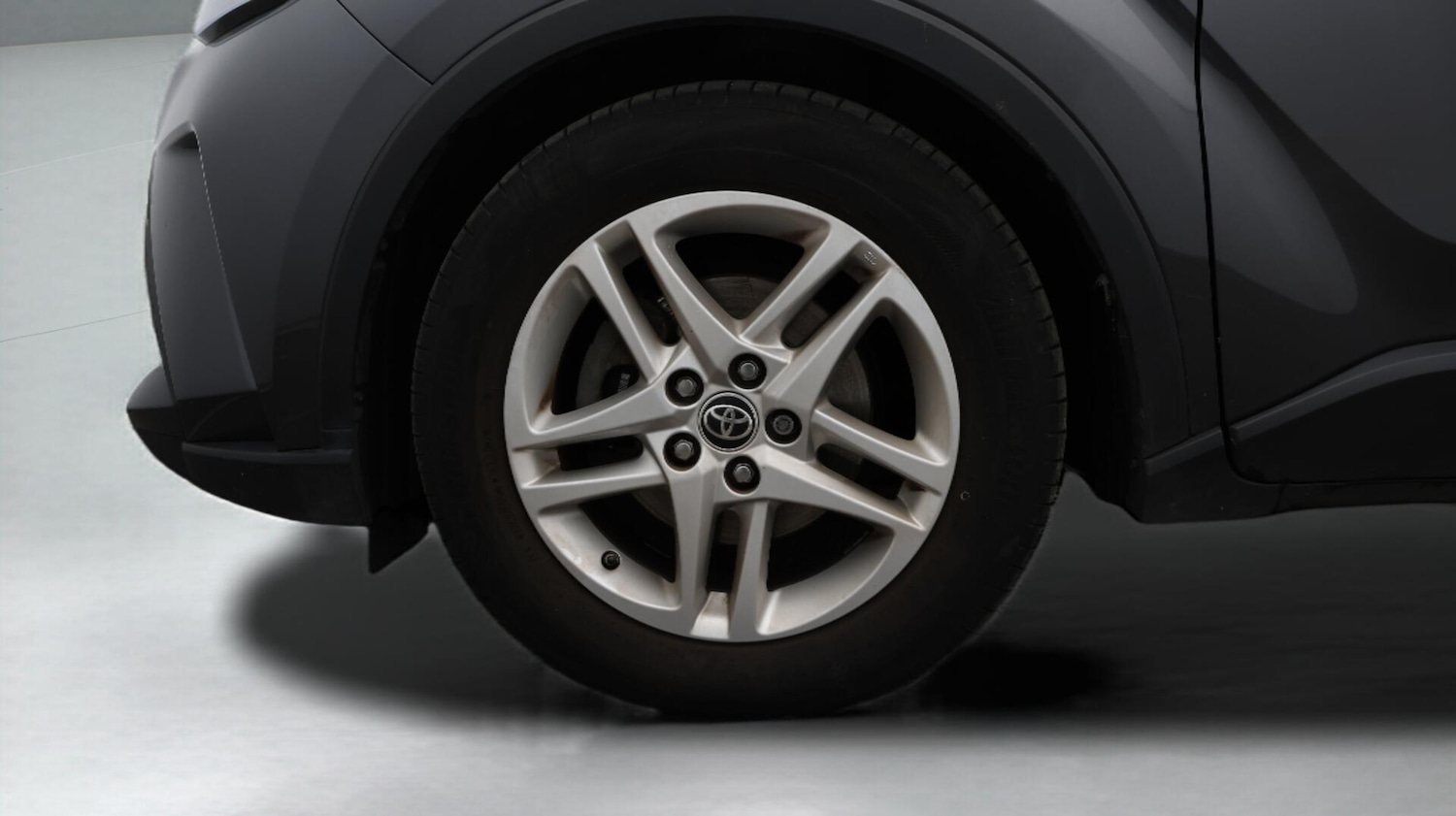 Used Toyota C-HR 2022 for sale - 76633539: Photo 19