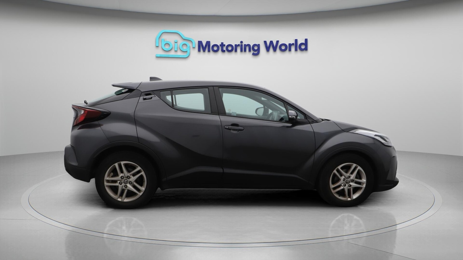 Used Toyota C-HR 2022 for sale - 76633539: Photo 9