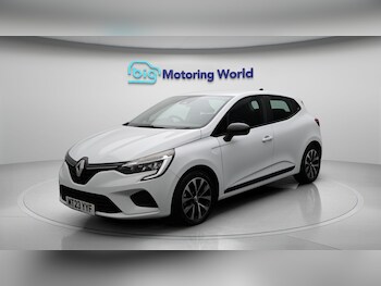 Used Renault Clio 2023 for sale - 78270686: Photo