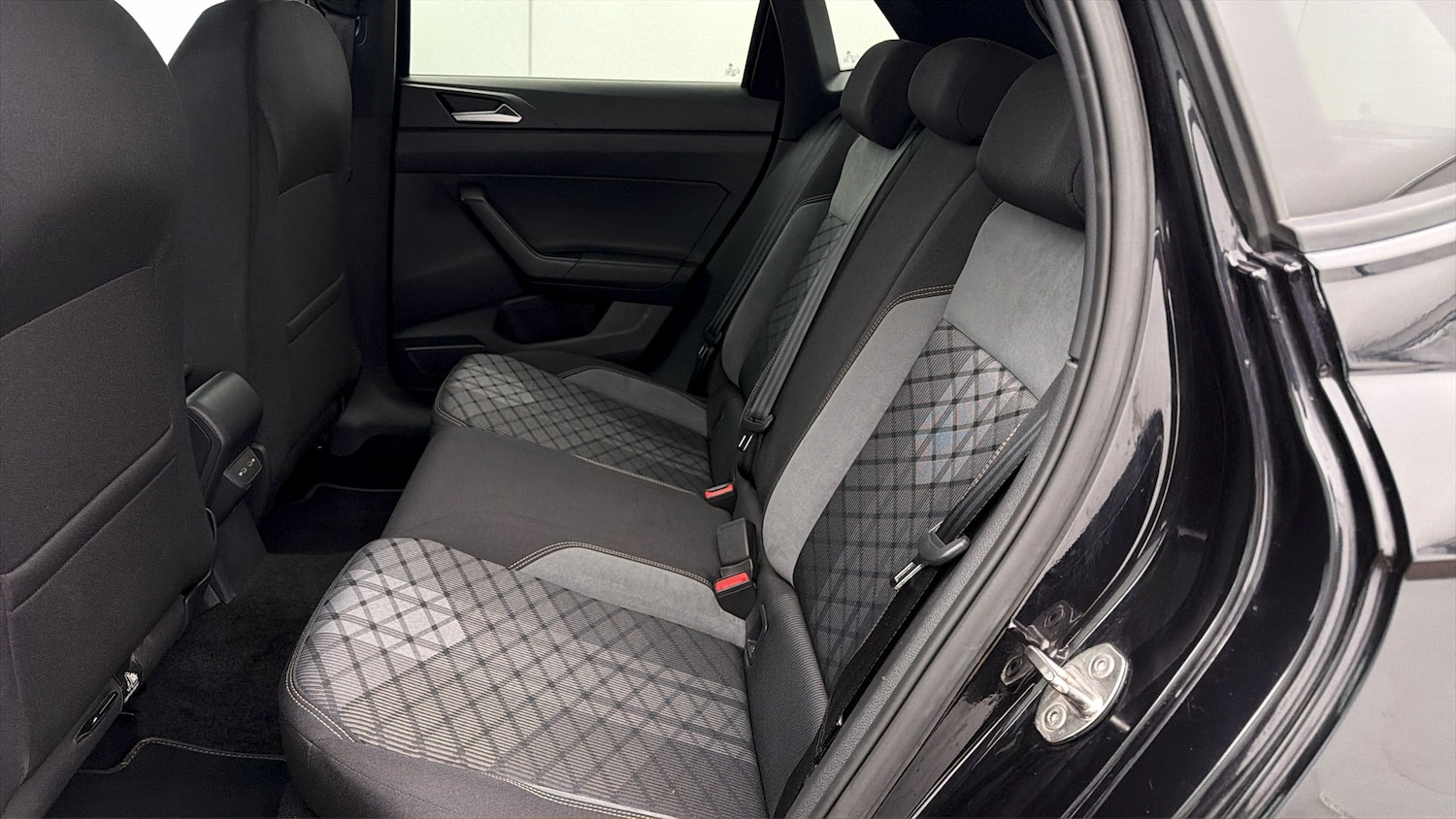 Used Volkswagen Polo 2024 for sale - 77935931: Photo 15