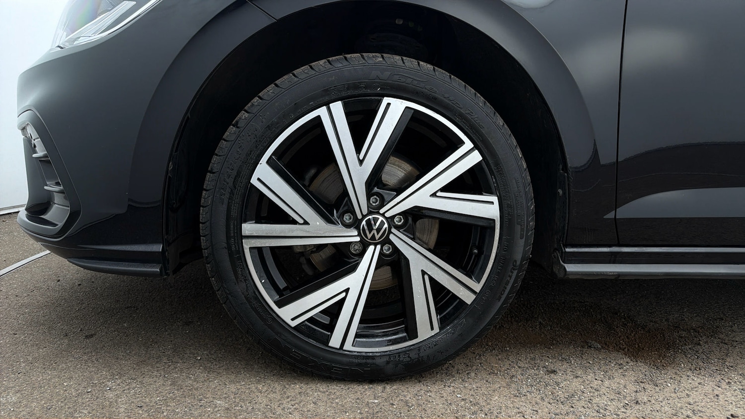 Used Volkswagen Polo 2024 for sale - 77935931: Photo 17