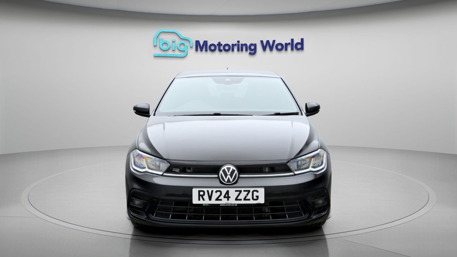 Used Volkswagen Polo 2024 for sale - 77935931: Photo 2