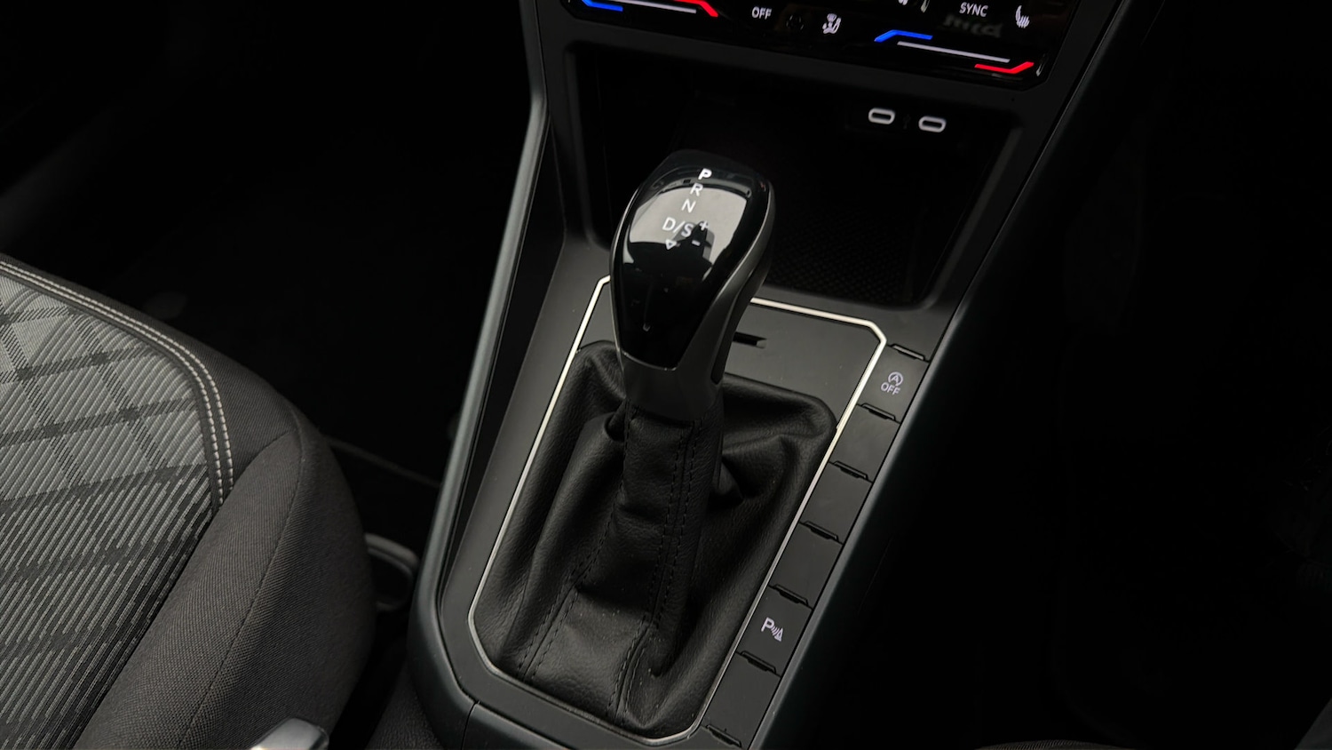 Used Volkswagen Polo 2024 for sale - 77935931: Photo 25