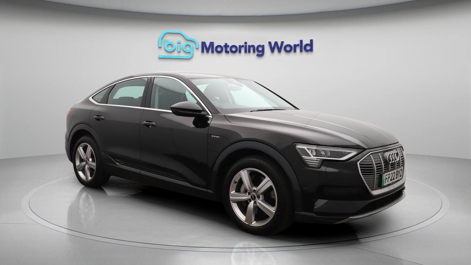 Used Audi e-tron 2022 for sale - 76136161: Photo 2