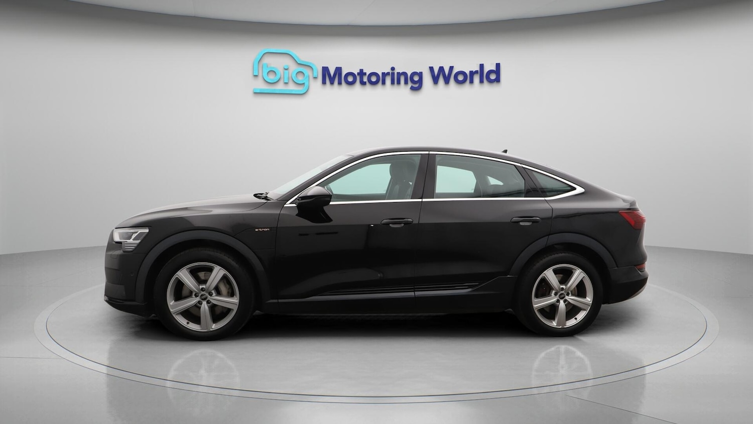Used Audi e-tron 2022 for sale - 76136161: Photo 5