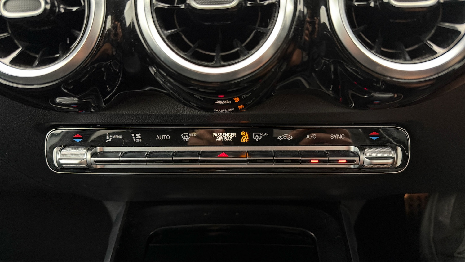 Used Mercedes-Benz GLB 2022 for sale - 78210949: Photo 11