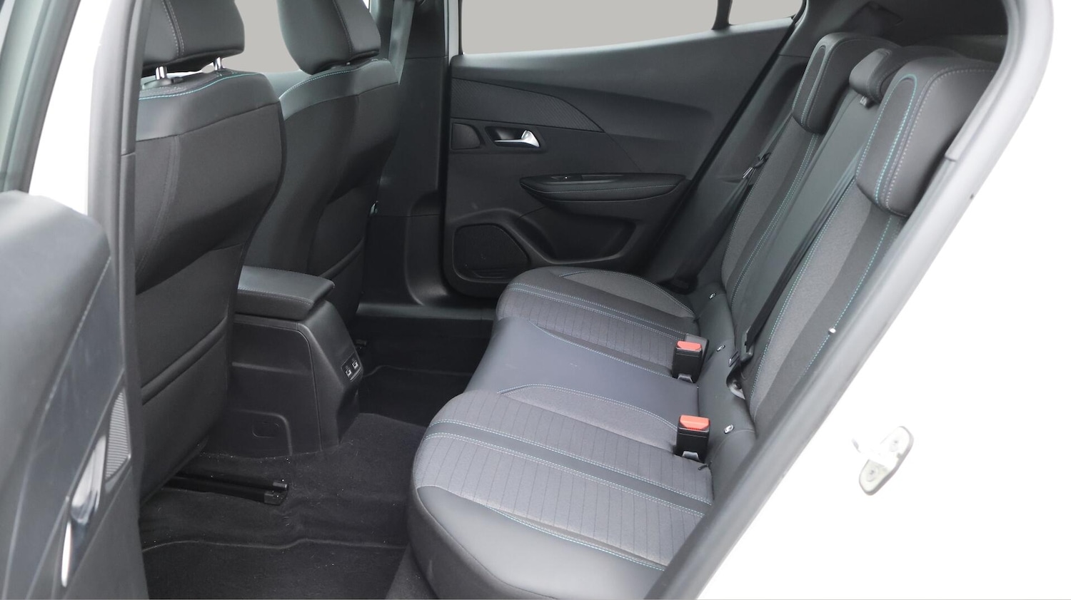Used Peugeot 2008 2022 for sale - 76121536: Photo 25