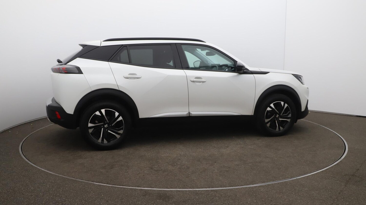 Used Peugeot 2008 2022 for sale - 76121536: Photo 42